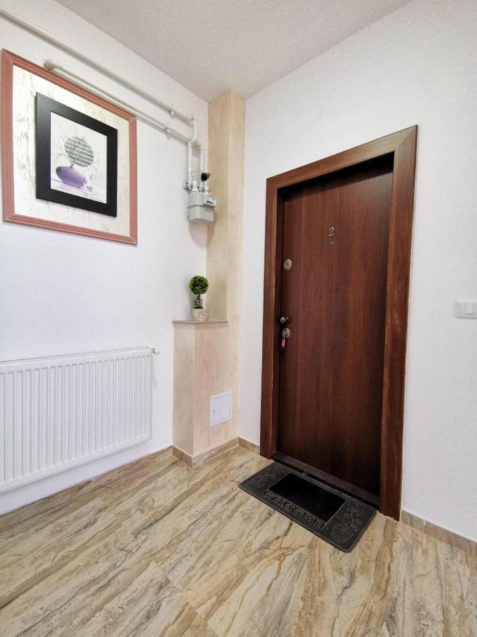 Marsala Apartment - Brilliant Apartments Констанца Экстерьер фото