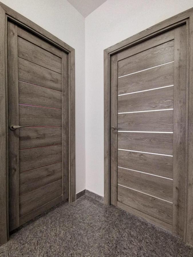Marsala Apartment - Brilliant Apartments Констанца Экстерьер фото
